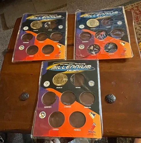 MARIO LEMIEUX #66 Pittsburgh Penguin Collector Coin image indicator(4)