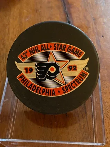 1992 43rd NHL All-Star Game Hockey Puck image indicator(3)