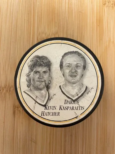 Pittsburgh Penguins NHL Burger King Hockey Puck image indicator(2)