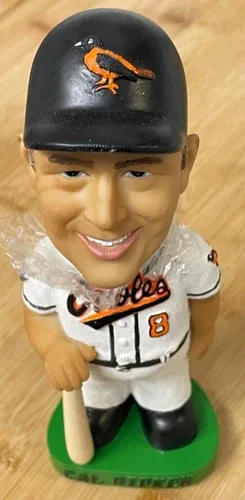 Cal Ripken Jr Bobblehead MLB Baseball image indicator(3)