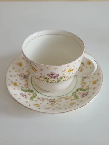 Creighton Barratt's Tea Cup - Violet Flowers