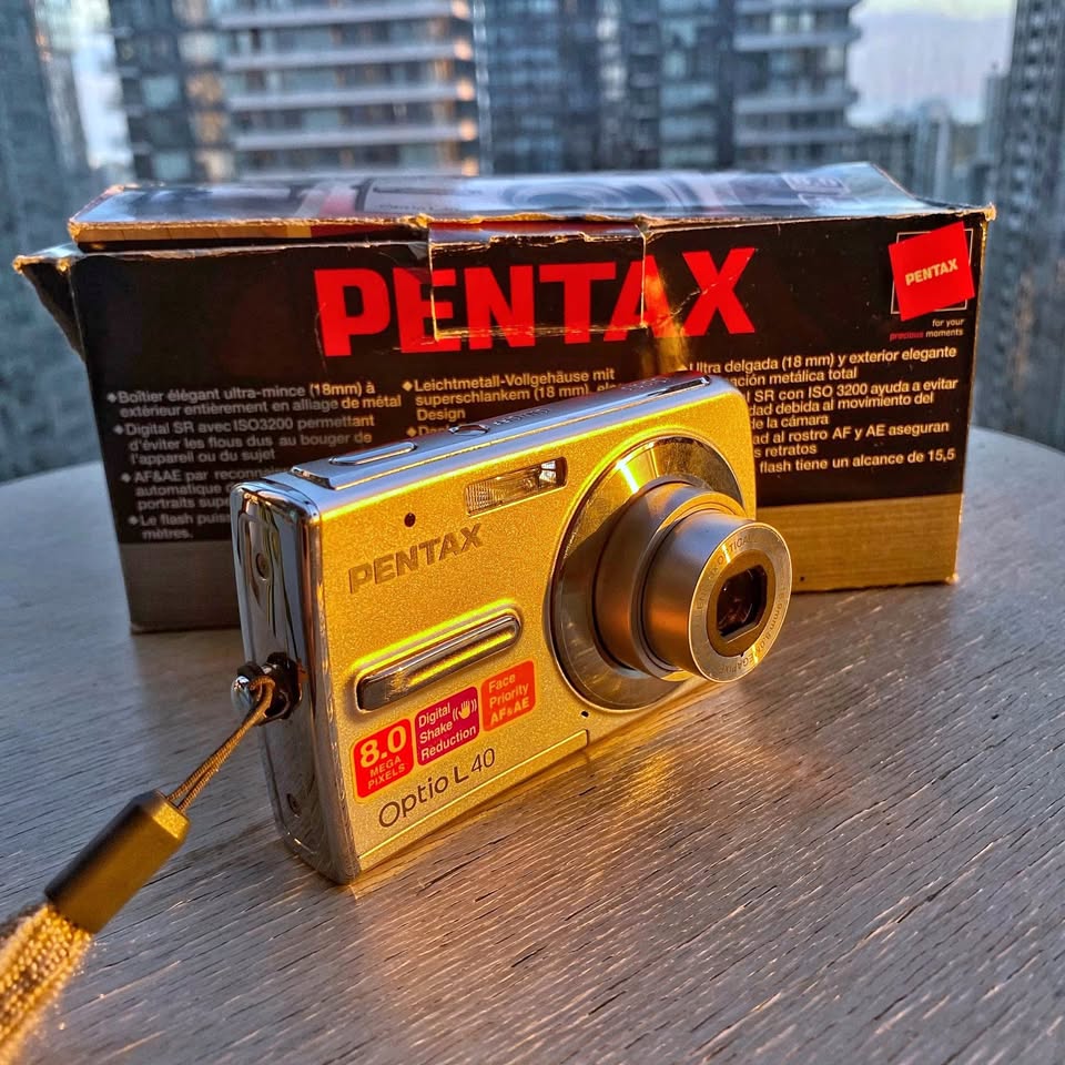 Pentax Optio L40 - Digital camera