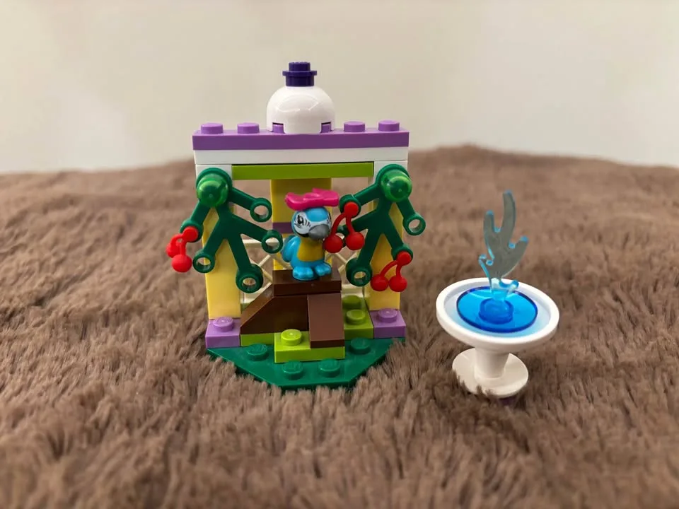 Smaller Lego sets (see all photos) image indicator(8)