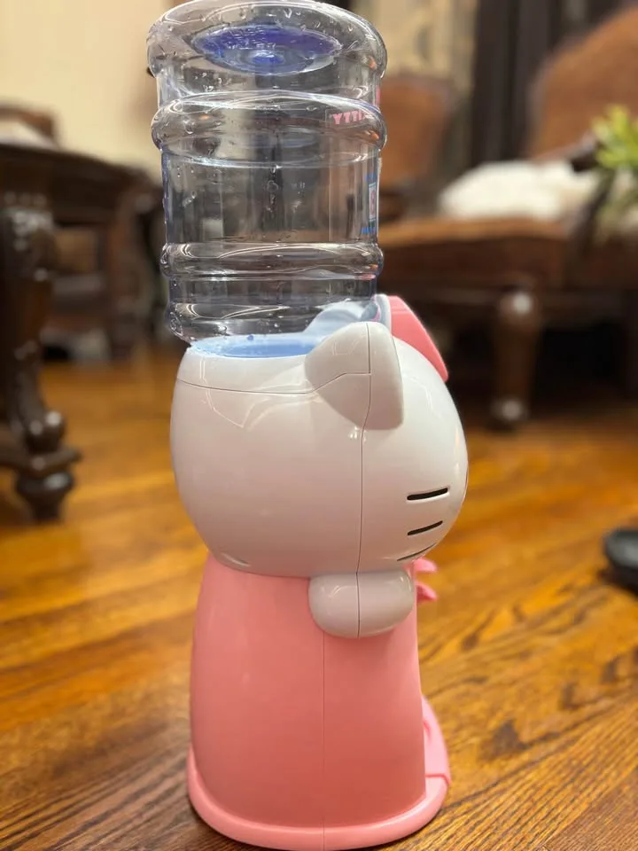Super cute hello kitty water dispenser image indicator(2)