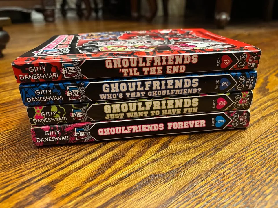 G1 monster high book complete series image indicator(3)