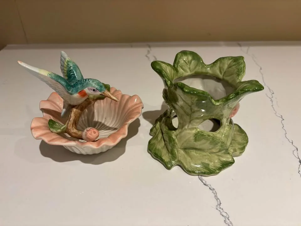 Vintage 1987 Fitz and Floyd Hummingbird Hibiscus Flower Vase image indicator(2)