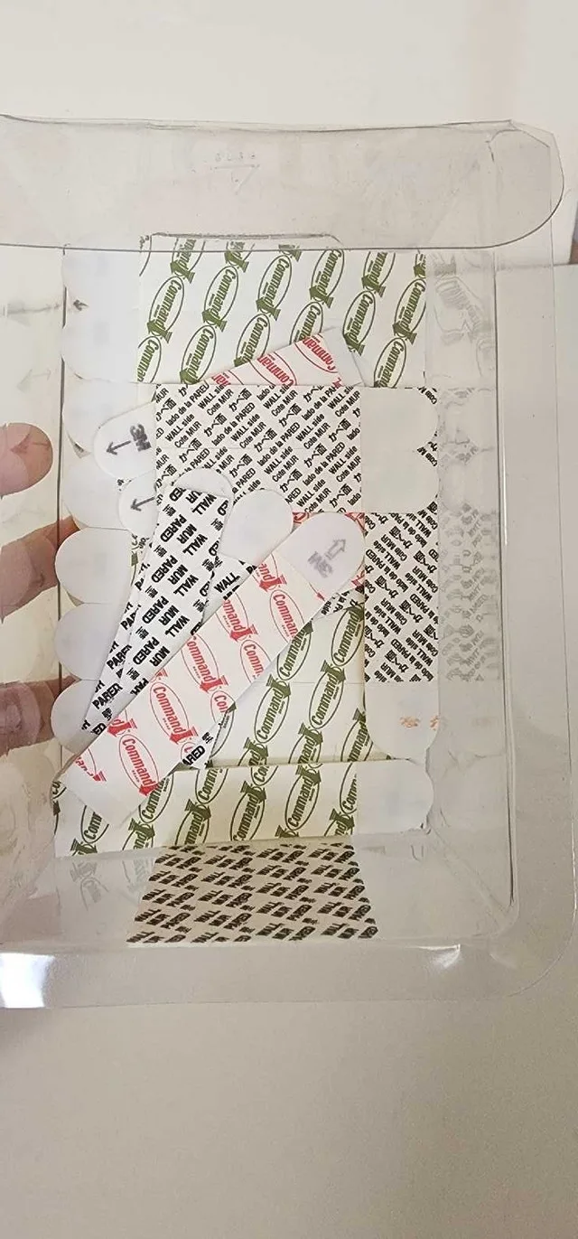 3M hooks and picture hanging sticker image indicator(2)