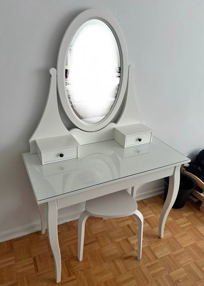 Vanity and Stool