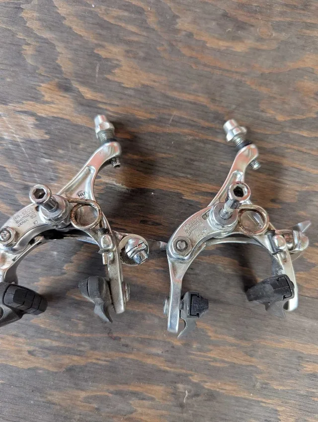 Shimano 105 Brake calipers image indicator(4)