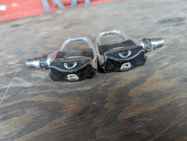 Shimano PD-R600 pedals image indicator(2)