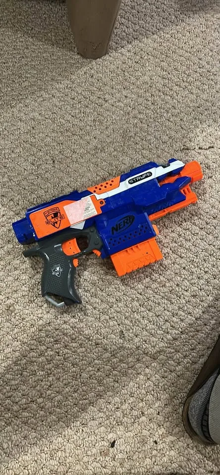 Nerf Blaster Lot image indicator(5)