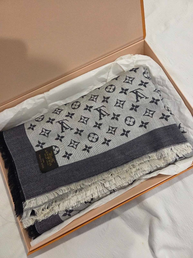 Authentic Louis Vuitton Monogram Shawl