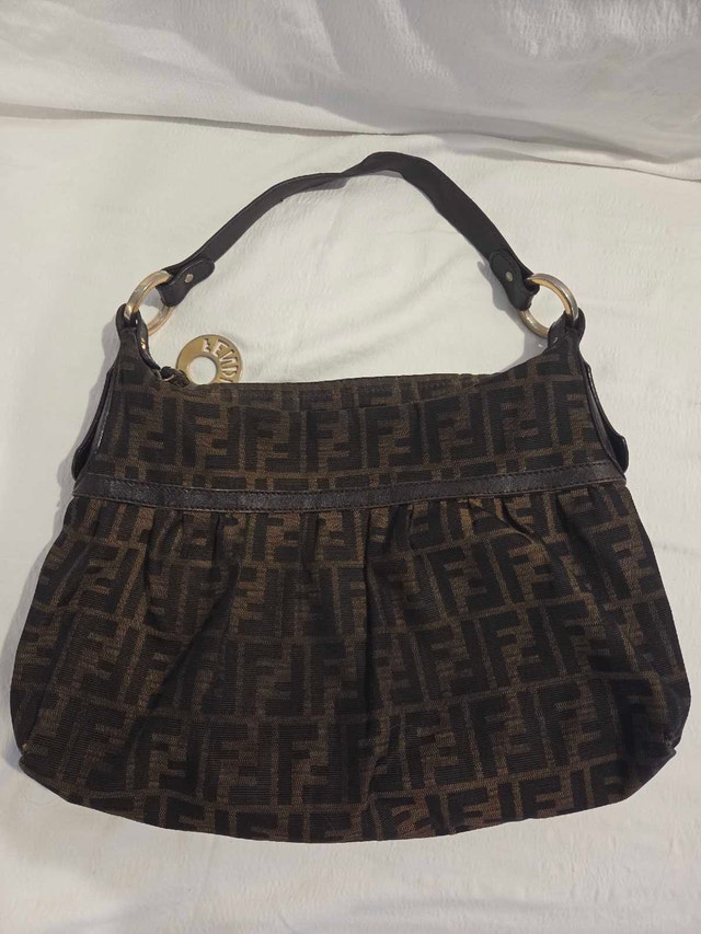 Authentic Brown Vintage Fendi Bag reduced ripped inside - photo 4