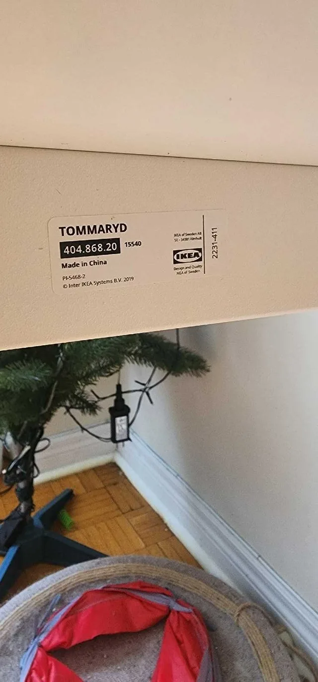 Ikea Dining Table set: 1x TOMMARYD + 4X INGOLF image indicator(3)