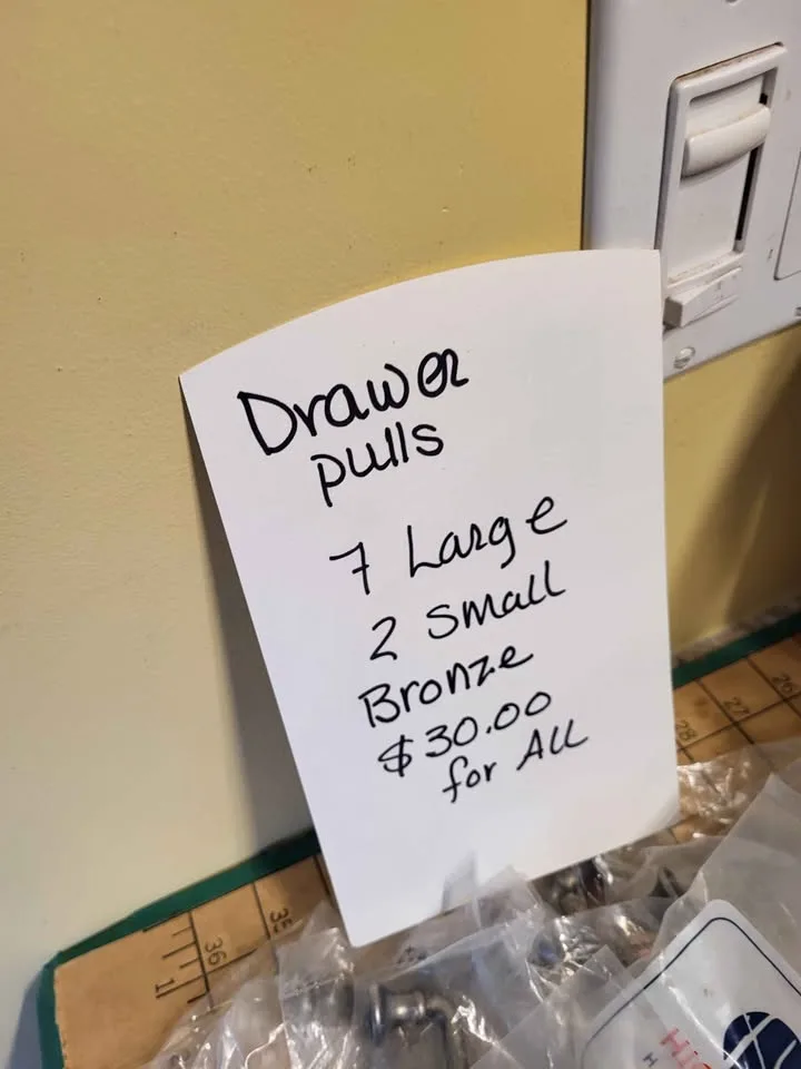 Drawer pulls image indicator(3)