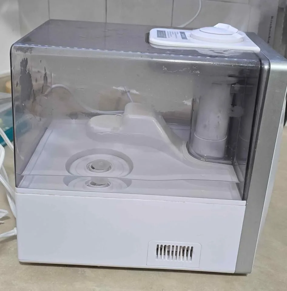 2 x Levoit Ultrasonic Humidifiers 6L image indicator(4)