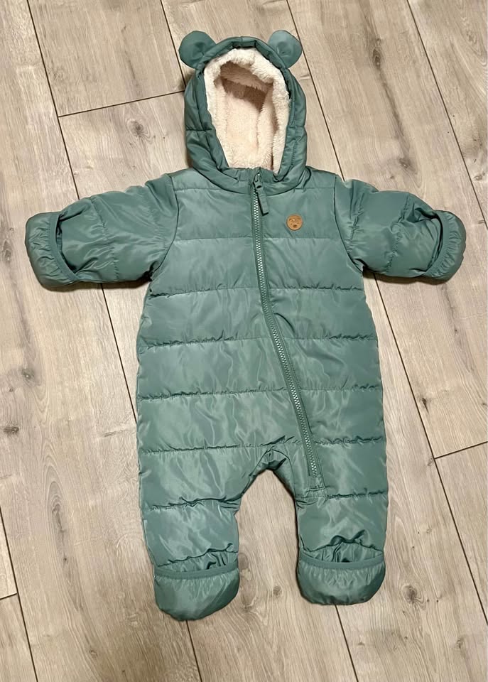 Baby snowsuit, 2-4M - photo 4