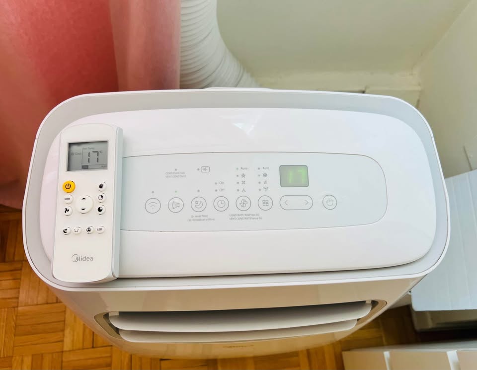 Midea Portable Air Conditioner with remote control– 12,000 BTU - photo 4