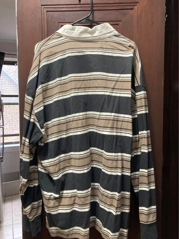 Abercrombie & Fitch long sleeve polo image indicator(3)