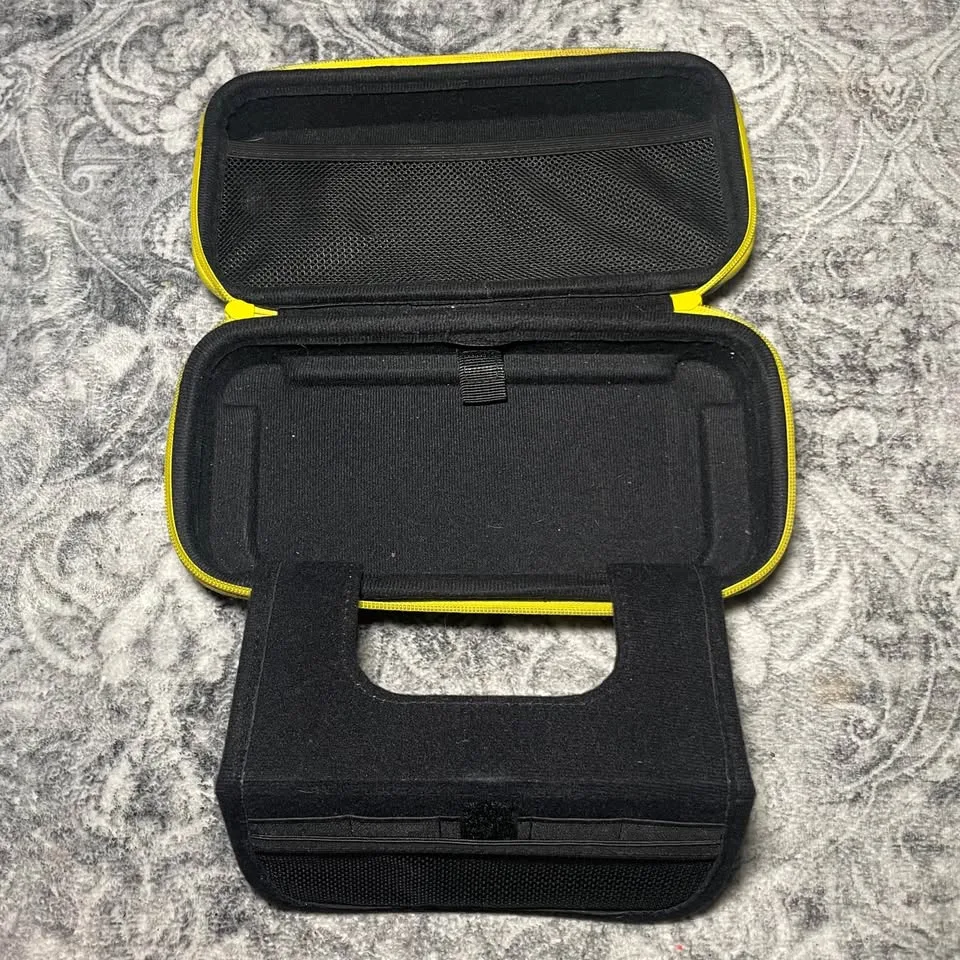 Nintendo switch hard case / game card holder image indicator(4)