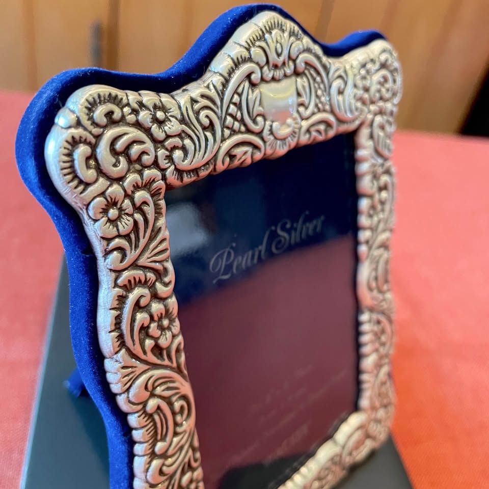 Silver Plated Antique Photo Frame - photo 4