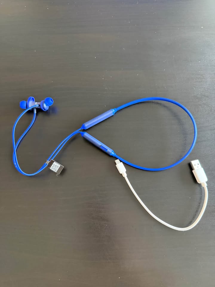 Bluetooth Headphones – Neckband, Deep Bass, Brand New - photo 2