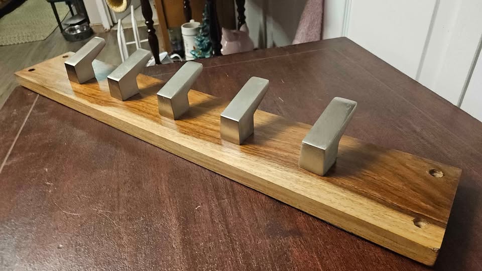 Modern Wall/Door Mounted Coat Rack - Real Wood - photo 4