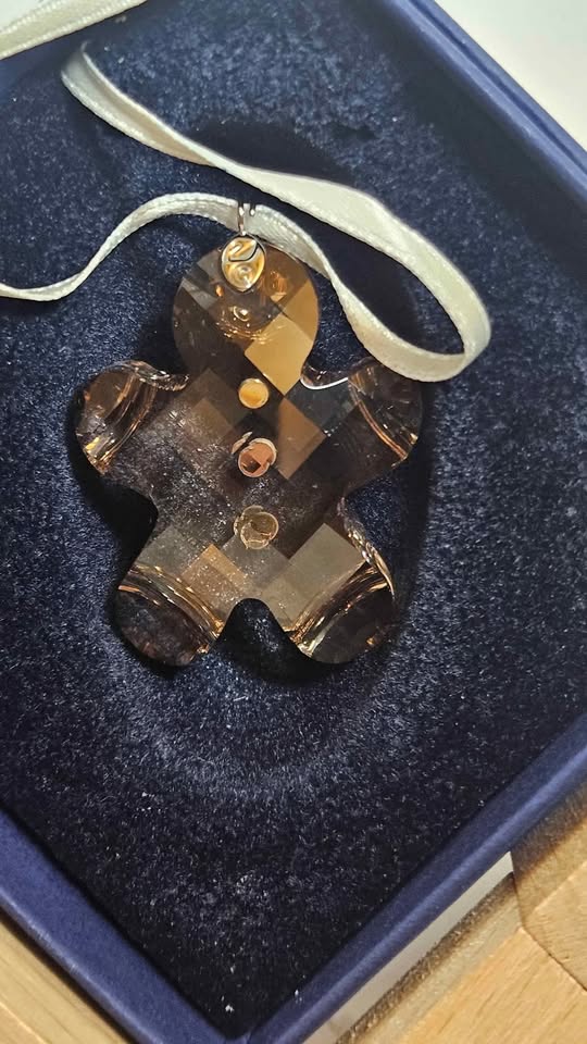 Swarovski Crystal Gingerbread Man Ornament - photo 3