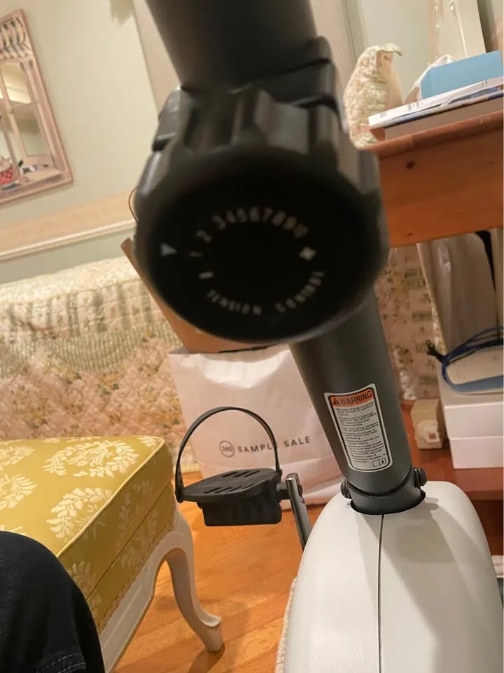 Weslo Pursuit Recumbent Stationary Bike – Quiet & Smooth image indicator(7)