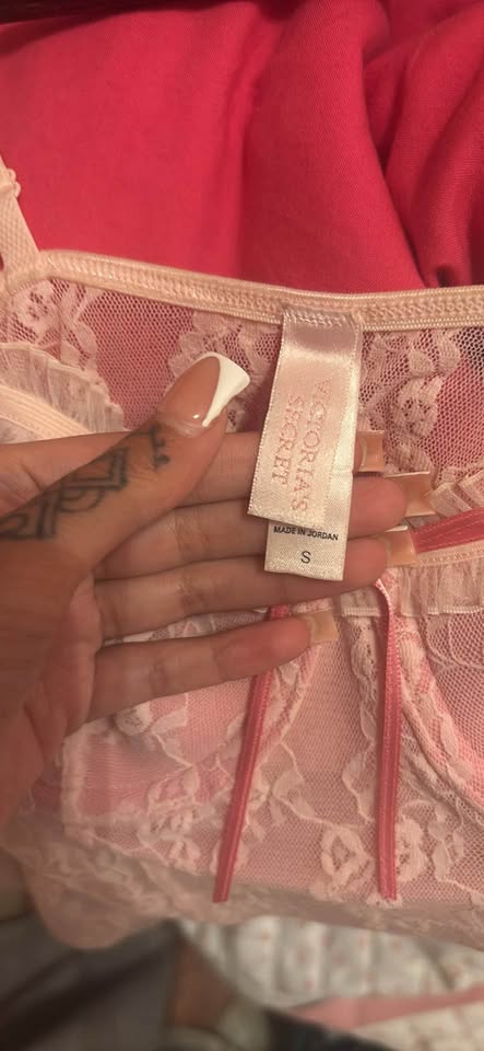 Victoria's Secret Y2K Rare Sydney Carlson Pink Lace Bustier top - photo 3