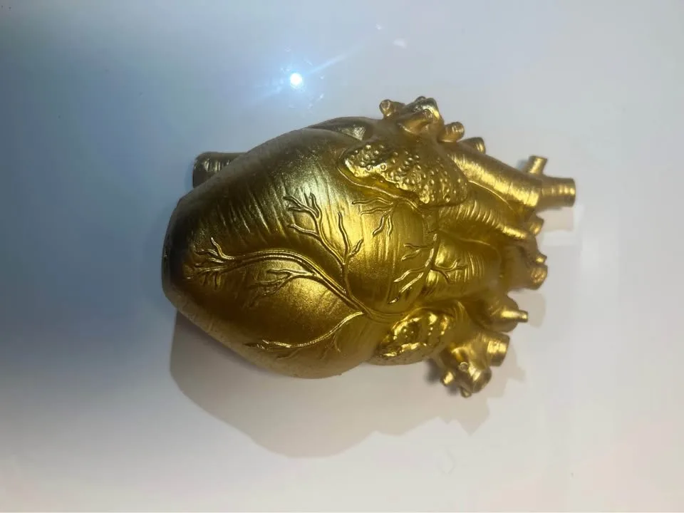 CRYSTALS AND MORE image indicator(9)