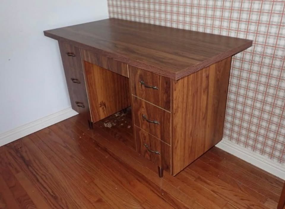 Desk for Student - photo 3