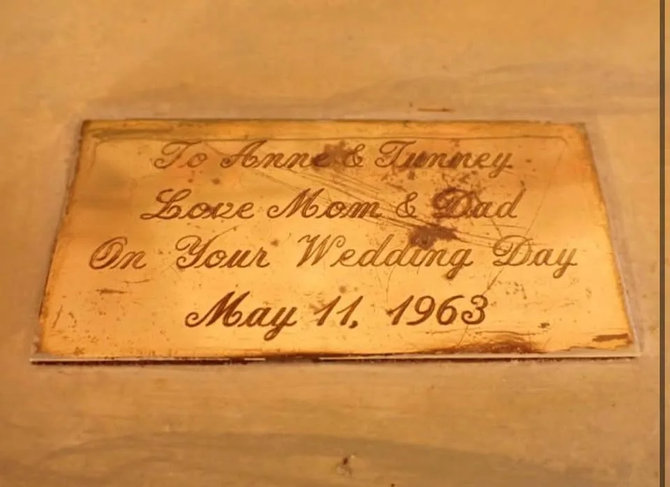 Vintage silverware table image indicator(4)