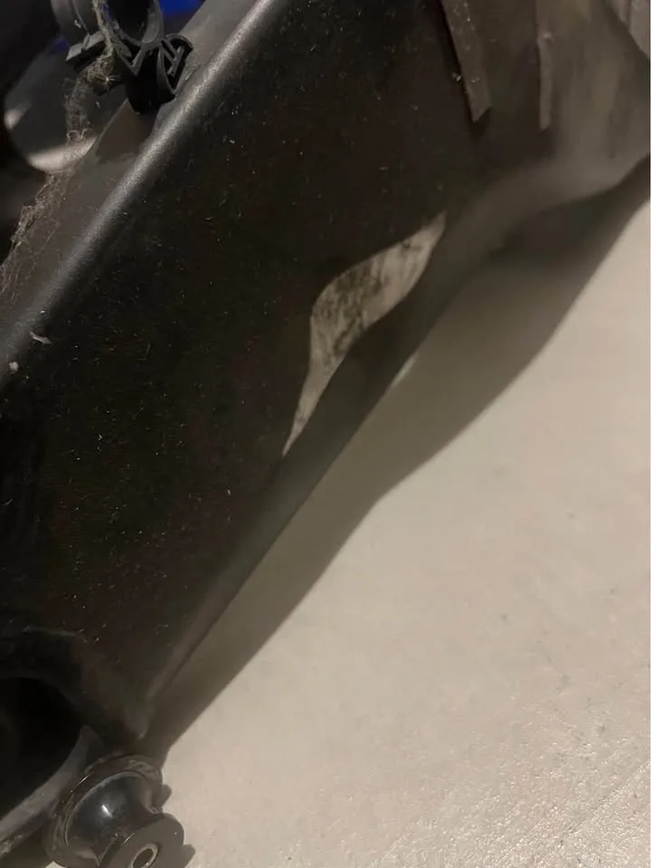 Yamaha r6 swingarm 08-16 image indicator(4)