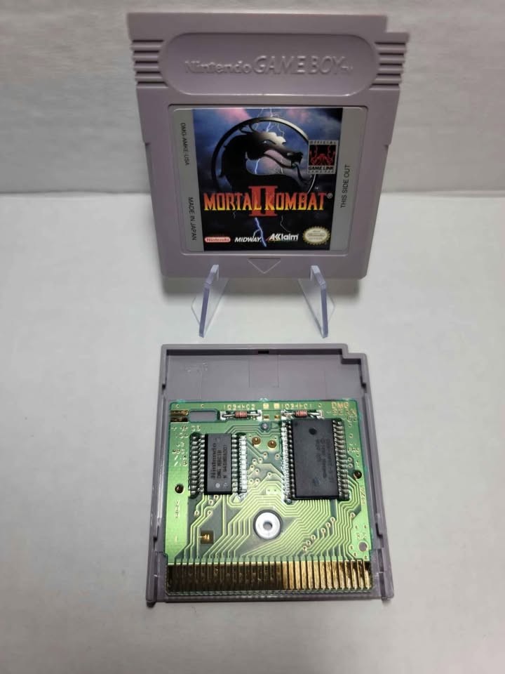 Mortal Kombat 2 for GameBoy (Loose) - photo 2