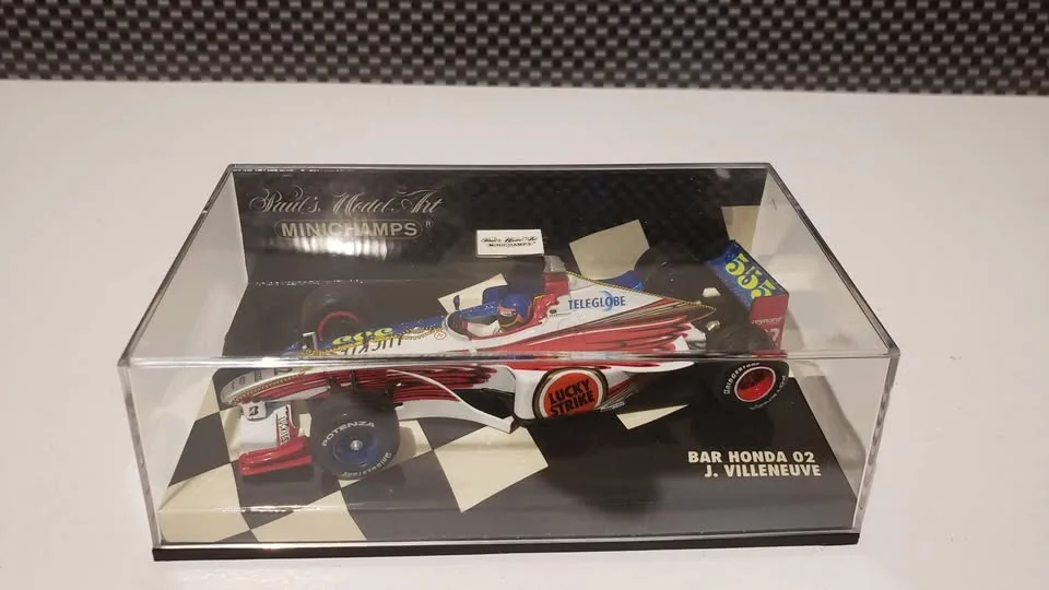 1/43 Minichamps diecast,, Villeneuve collection image indicator(3)