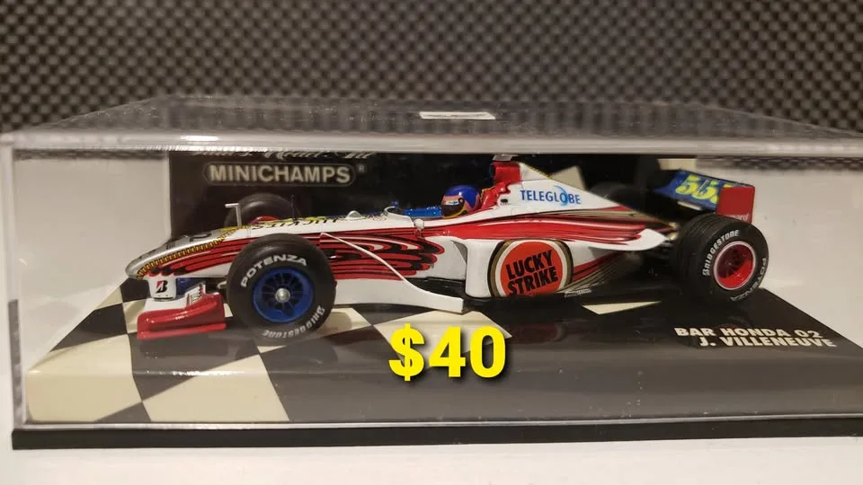 1/43 Minichamps diecast,, Villeneuve collection image indicator(6)
