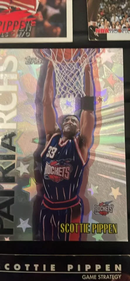 (7) Scottie Pippen Various Basketball Cards image indicator(4)