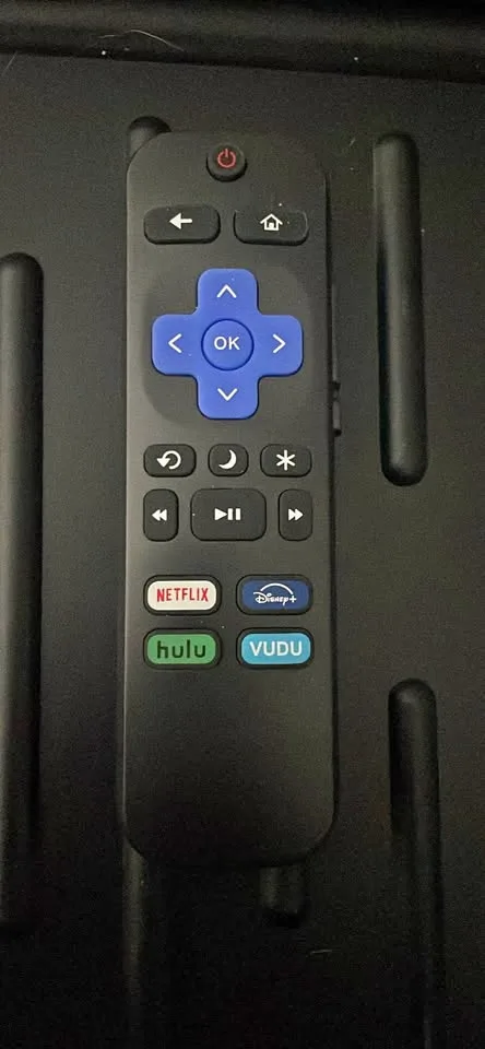 Brand New Roku Remote thumbnail