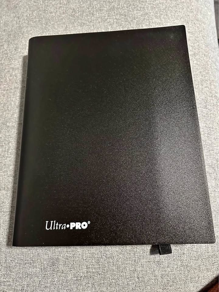 Trading card binder