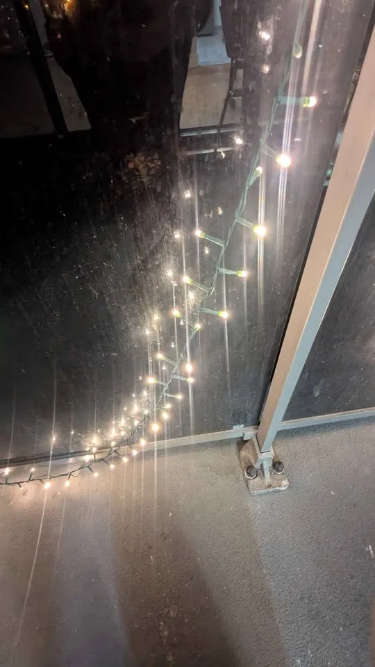 Christmas light image indicator(2)