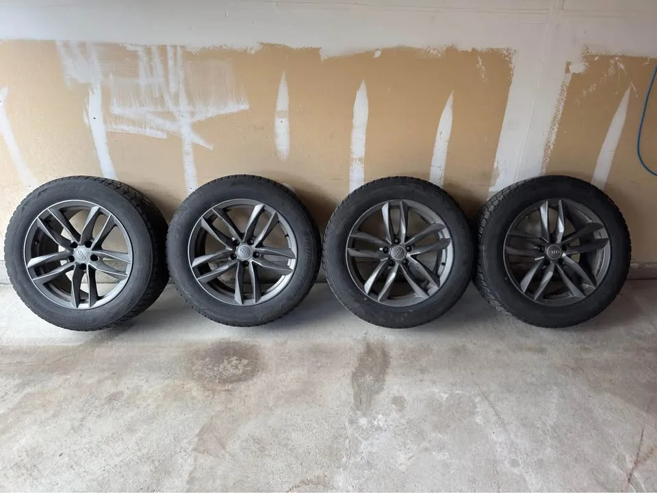 Audi Q5 winter tires and rims (fits 2018+) 235/60R18 image indicator(2)