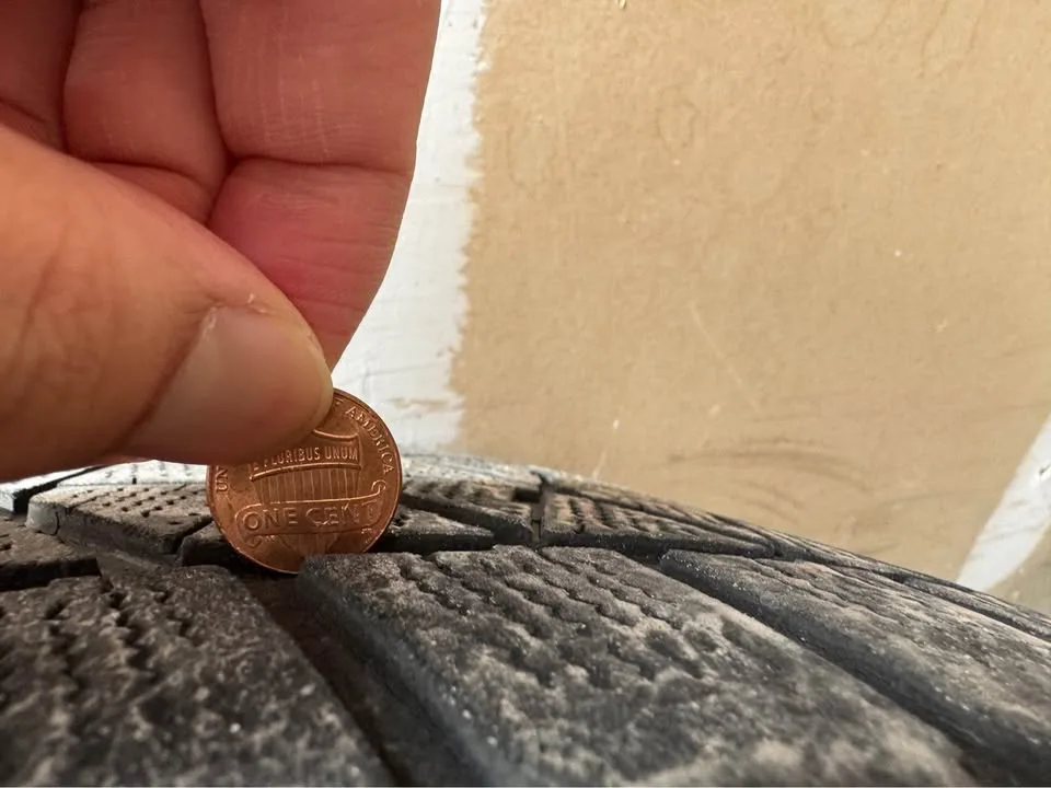 Audi Q5 winter tires and rims (fits 2018+) 235/60R18 image indicator(6)