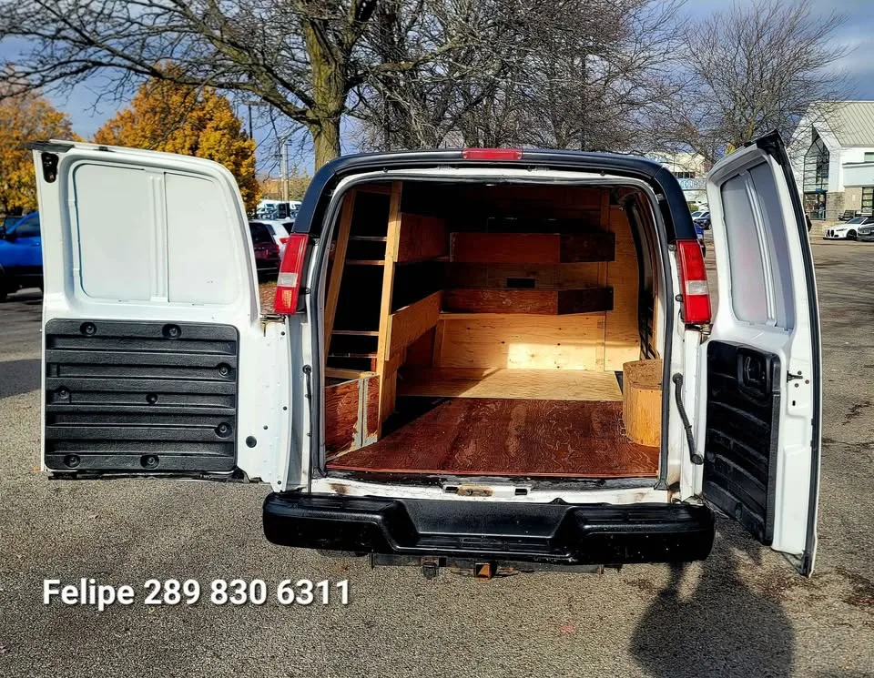 2019 GMC SAVANA G2500 image indicator(3)