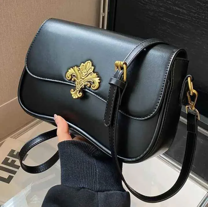 Sales! Elegant Leather shoulder handbag