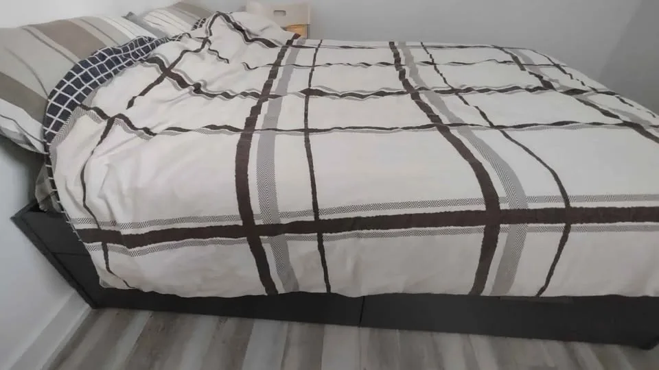 BRIMNES Full Ikea Bedframe + Mattress, Duvet, Pillows image indicator(2)