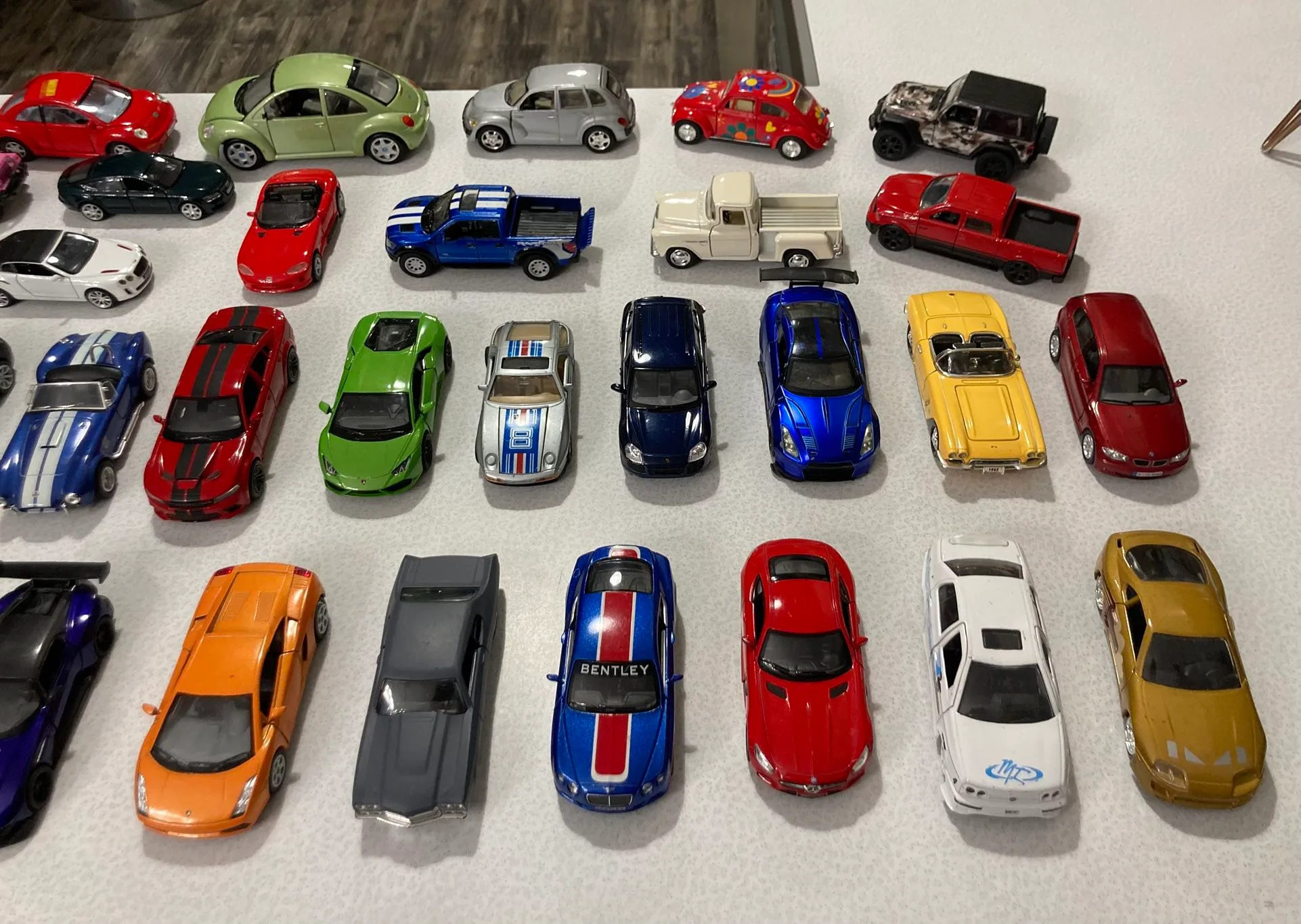 Lot Of 44 Die Cast Toy Cars Trucks Muscle Super Hyper Vintage image indicator(3)