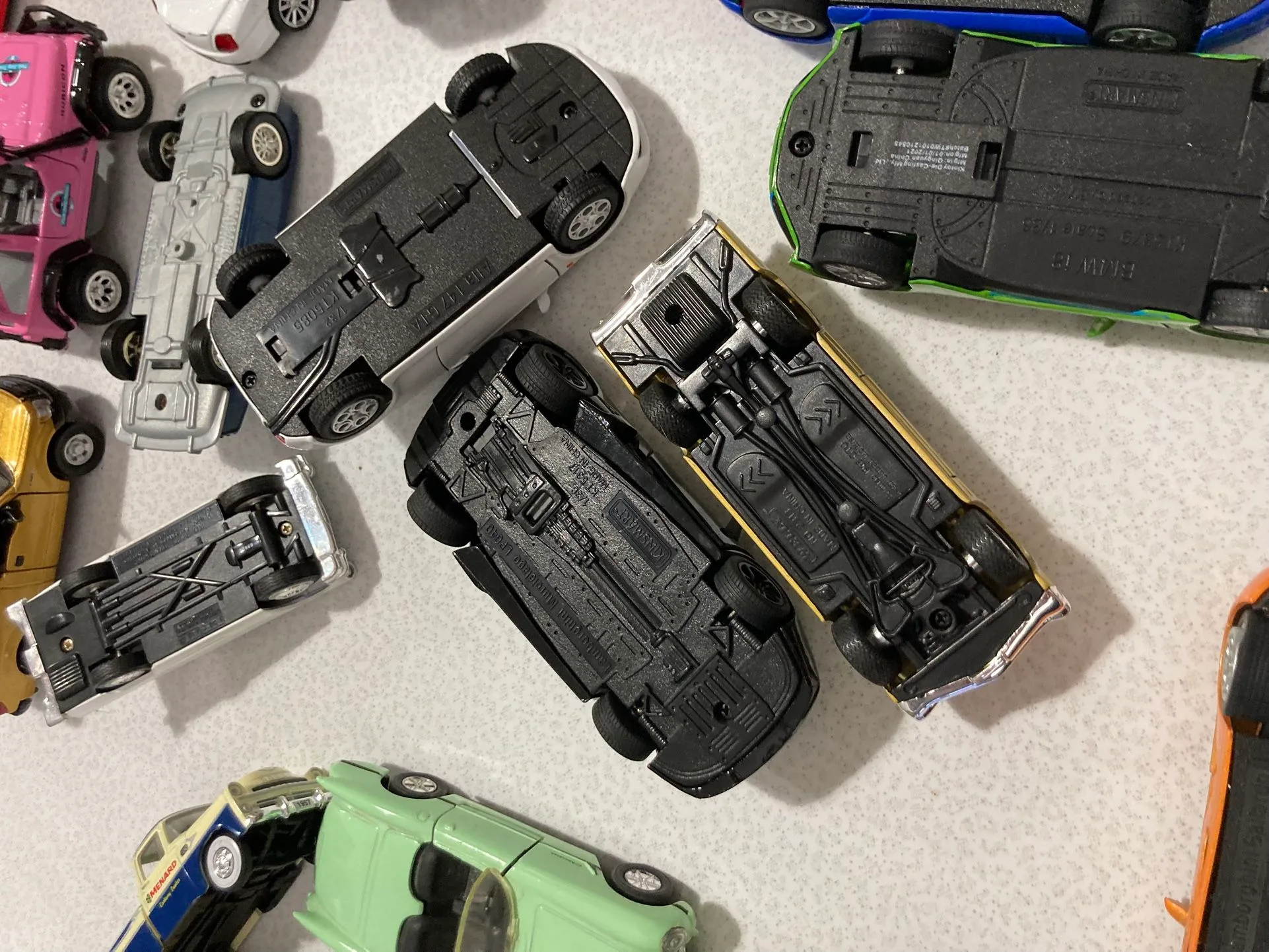 Lot Of 44 Die Cast Toy Cars Trucks Muscle Super Hyper Vintage image indicator(9)