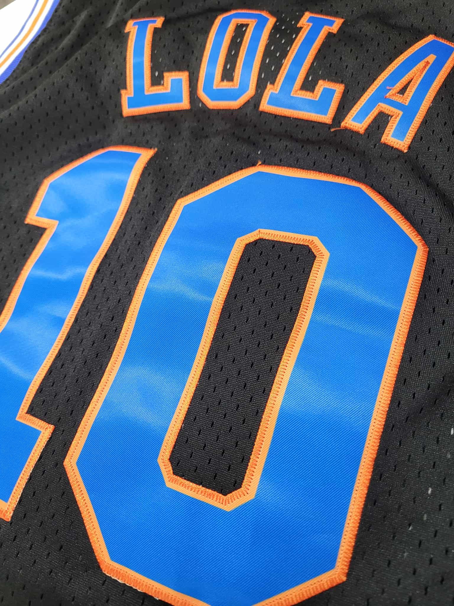 Looney Tunes Space Jam LOLA #10 Jersey XL - NEW!! - photo 3