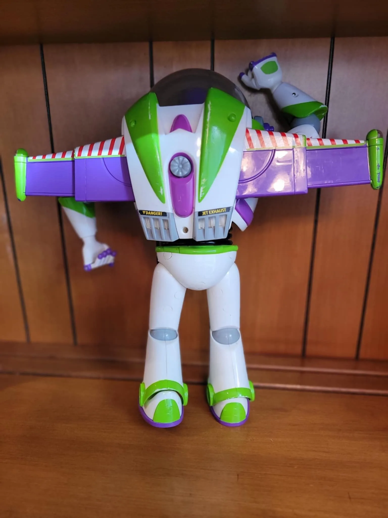 Vintage Disney Pixar Toy Story 12 Inch Buzz Lightyear Action Fig image indicator(2)